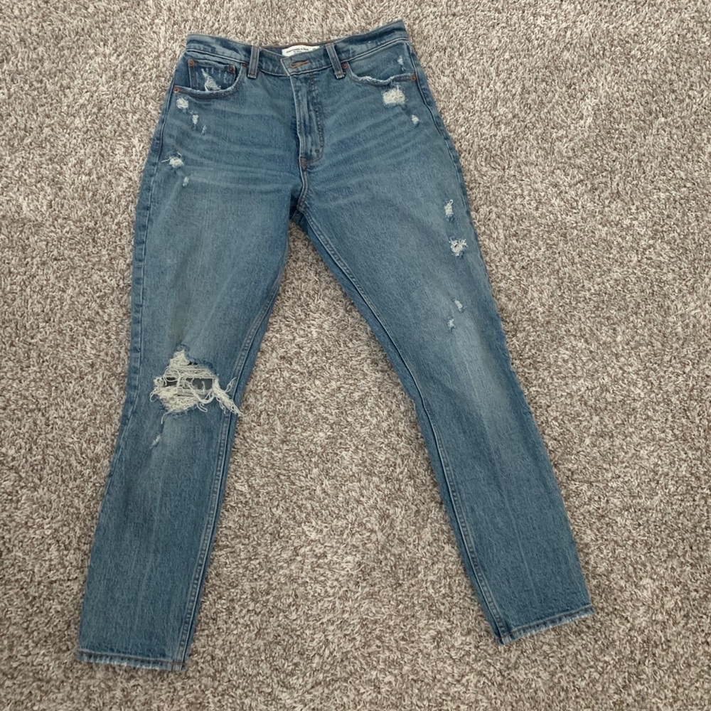 Abercrombie Jeans- Kathleen post collab size 29